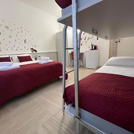 La Lirica Rooms 维罗纳 外观 照片